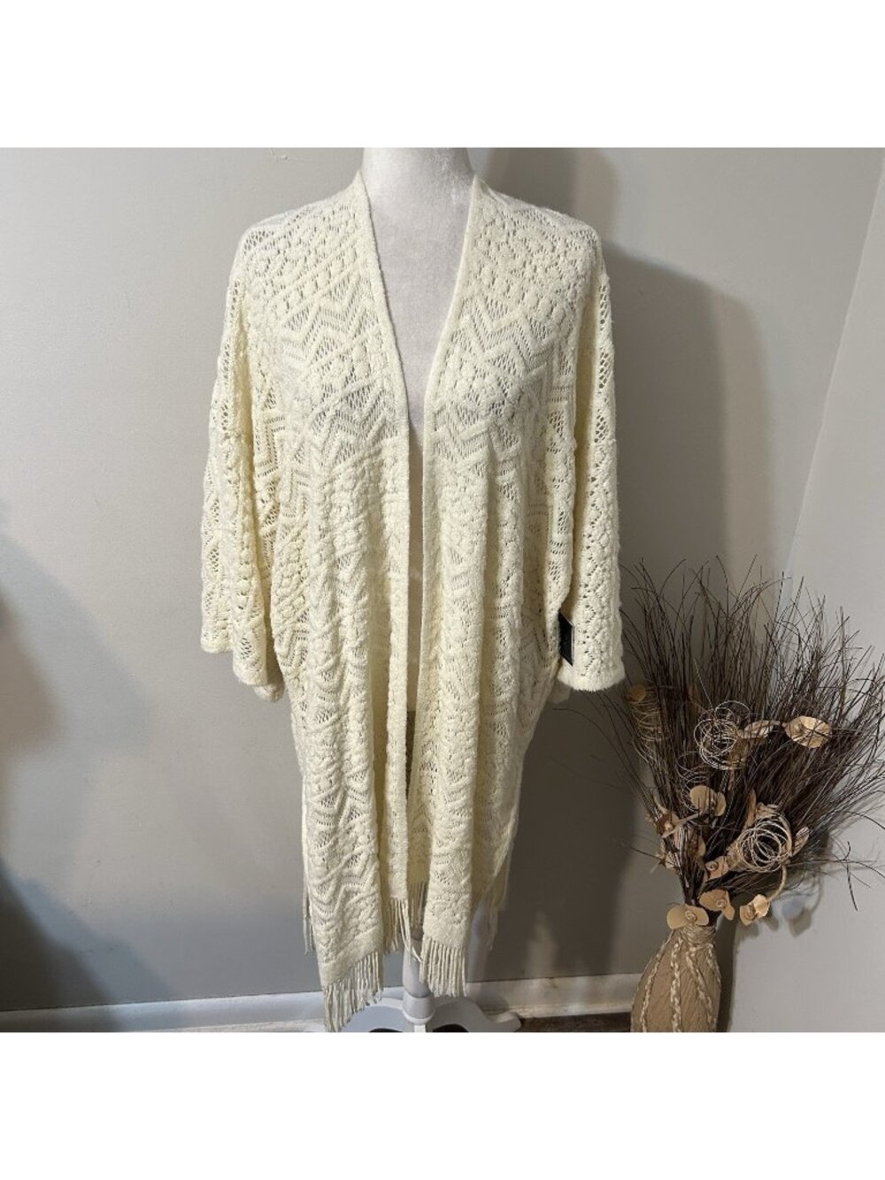 NWT John Mark Crochet Cardigan Sweater Cream  Open Front Kimono Sleeve Fringe L